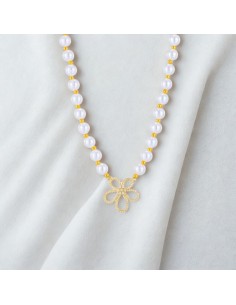 COLLAR DE PÉROLAS CELMIRA DE ACERO INOXIDABLE