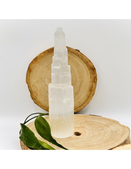Torre de selenite para purificação energética, proteção e elevação espiritual