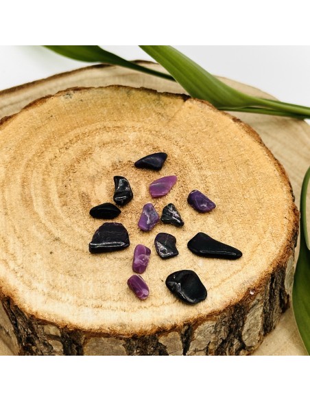 Sugilite rolada 0,5 a 1 cm pedra natural