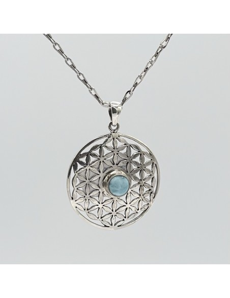 Colgante de larimar Flor de la Vida en plata para paz interior, comunicación sutil y armonía espiritual