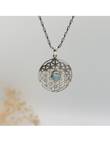 Colgante de larimar Flor de la Vida en plata para paz interior, comunicación sutil y armonía espiritual