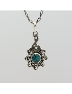 COLGANTE DE TURQUESA FLOR EN PLATA DE LEY