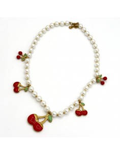 COLLAR DE PÉROLAS Y CEREZA DE ACERO INOXIDABLE 2