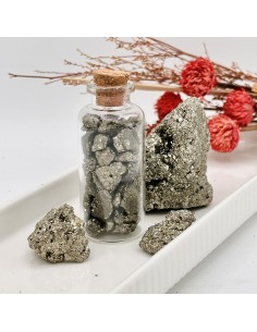 Frasco de pirite para abundância consciente, proteção energética e fortalecimento do poder pessoal. 2