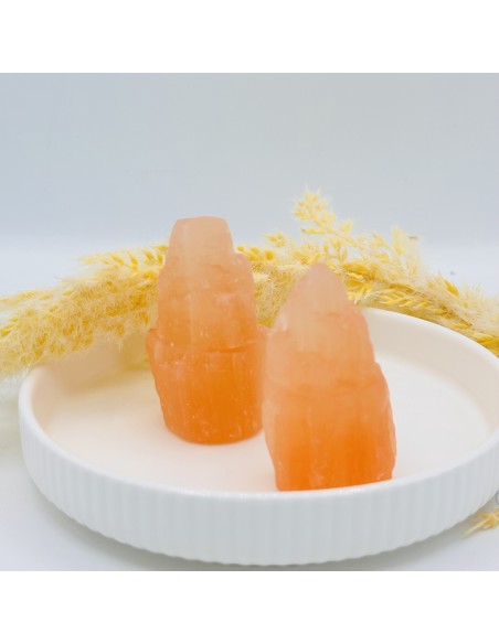 Torre de selenite laranja de 5 cm para limpeza energética, vitalidade criativa e elevação vibracional do campo.