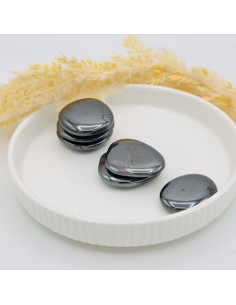 Hematite Rolada Plana — cristal natural de enraizamento, força vital e proteção energética. 2