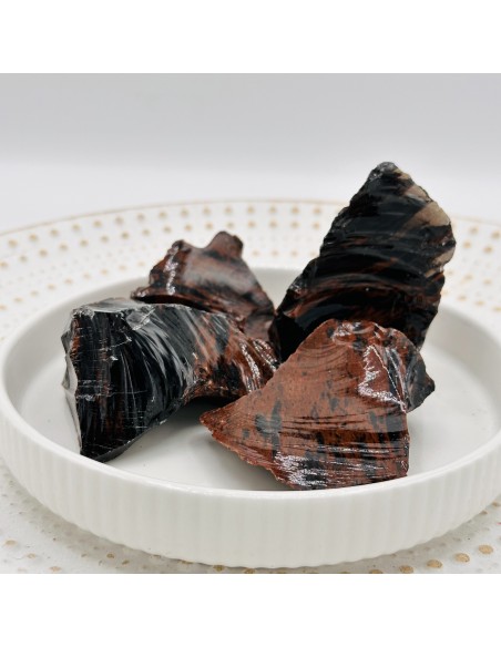 Obsidiana Mahogany para força interior, proteção energética e estabilidade emocional