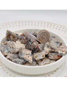 Calcedónia Cristalizada — cristal natural de serenidade, luz e conexão espiritual profunda.