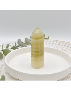 Generador de jade verde para renovación vital, equilibrio emocional y expansión suave del chakra corazón