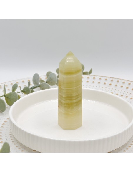 Gerador de jade verde para renovação vital, equilíbrio emocional e expansão suave do chakra do coração