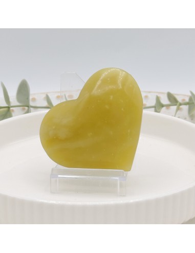 Corazón de jade de 4 a 6 cm para armonía interior, prosperidad y equilibrio del chakra cardíaco.