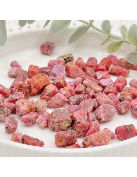 Rubi natural que potencia coragem, amor próprio, vitalidade e força interior