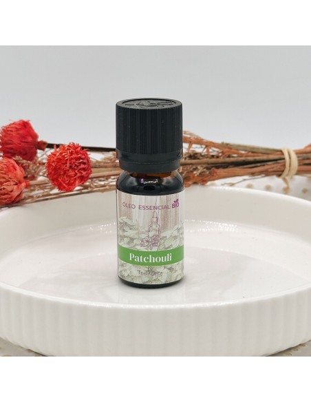 Óleo essencial Patchouli para raizamento, estabilidade emocional e proteção vibracional