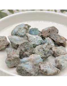 Larimar em bruto para serenidade interior, expressão amorosa e conexão com a energia divina 2