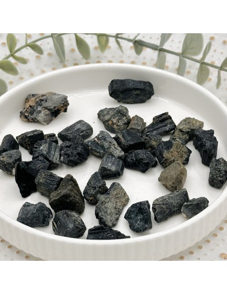 Turmalina verde Verdelita en bruto para sanación del corazón, vitalidad y renovación energética