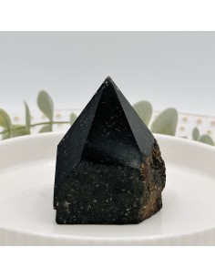 PUNTA DE TURMALINA NEGRA SEMI PULIDA
