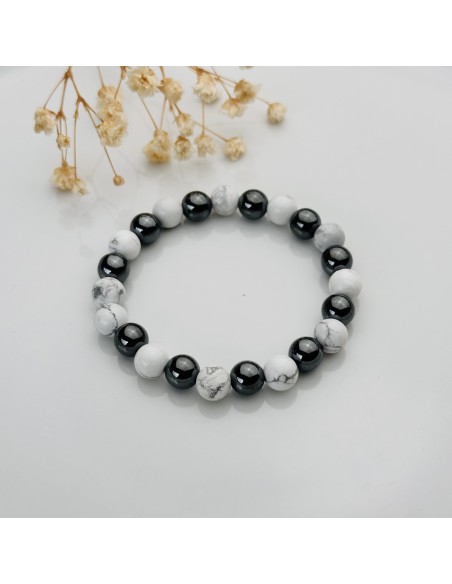 Pulseira de hematite e magnesite que promove equilíbrio emocional, proteção energética e clareza interior