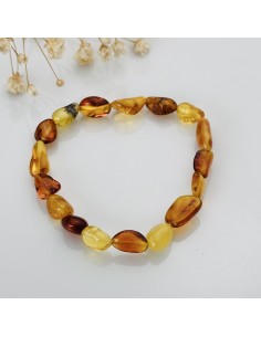 Pulsera de ámbar con formas naturales para vitalidad, protección energética y equilibrio emocional en el día a día.