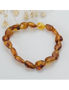 Pulsera de ámbar con formas naturales para vitalidad, protección energética y equilibrio emocional en el día a día. 2