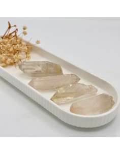 Ponta de quartzo lemuriano fumado 4 a 6 cm para proteção espiritual, enraizamento consciente e ativação da memória ancestral
