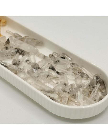 Mini ponta de quartzo com hematite para confiança, energia vital e proteção interior