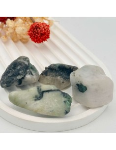 Esmeralda rolada para amor consciente, equilíbrio emocional e abertura harmoniosa do coração