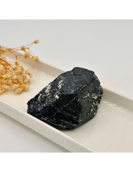 TURMALINA NEGRA EN BRUTO 200 A 250GRS 6 A 8CM