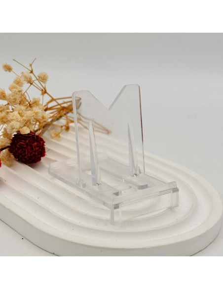 Soporte acrílico para corazón, ideal para realzar la energía amorosa y la presencia vibracional de la pieza