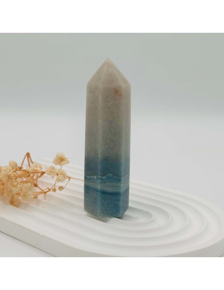 Gerador de trolleite natural com 7 a 9 cm. Cristal para meditação, conexão espiritual e despertar da consciência.