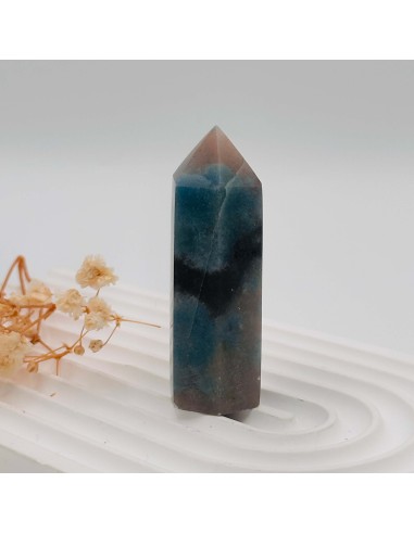 Gerador de trolleite natural com 7 a 9 cm. Cristal para meditação, conexão espiritual e despertar da consciência.