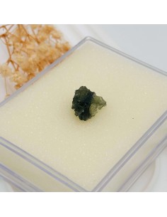 moldavite para despertar espiritual, transformação energética e conexão com o propósito da alma. 2