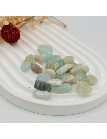 Água marinha rolada para calma interior, clareza emocional e expressão autêntica