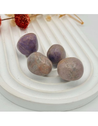 Jade lilás rolada para serenidade profunda, suavização emocional e equilíbrio vibracional