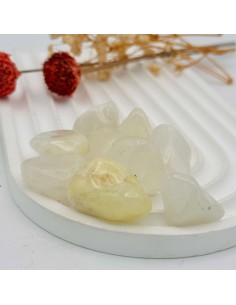 Cuarzo con Azufre rodado para energía positiva, limpieza y renovación interior 2