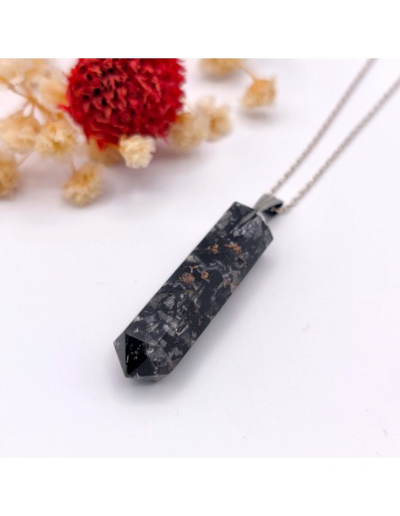 COLGANTE DE TURMALINA NEGRA ORGONITA EN ACERO