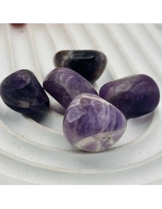 Amatista Chevron rodada para claridad espiritual, elevación energética y calma mental