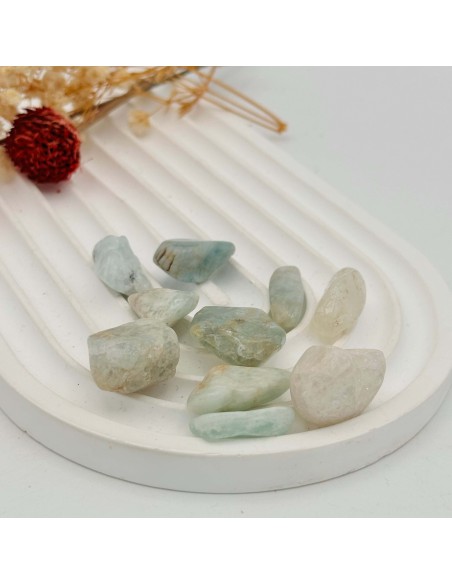 Água marinha rolada para calma interior, clareza emocional e expressão autêntica