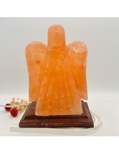Candeeiro de sal do Himalaia em forma de anjo para proteção energética, serenidade espiritual e ambiente acolhedor.