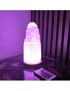Candeeiro de selenite com base LED de luz branca para purificação energética e clareza espiritual.