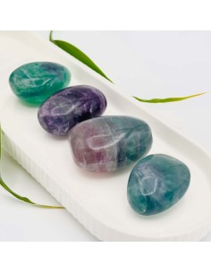Fluorite Jabon para claridad mental, equilibrio emocional y expansión espiritual. Disponible en verde o morado.