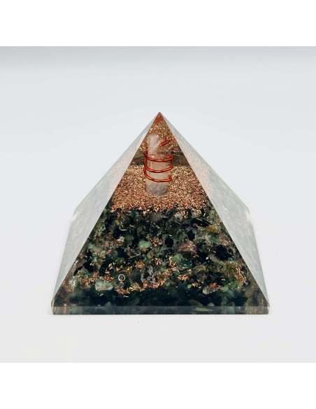Pirámide de Esmeralda Orgonite y Flor de la Vida para protección, abundancia y expansión espiritual.