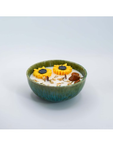 Vela con girasol, pétalos amarillos y Jaspe Amarillo para prosperidad y energía solar