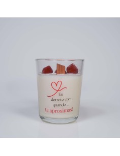 Vela con jaspe rojo para motivación, vitalidad y protección energética