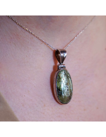 PENDENTE DE PREHNITE