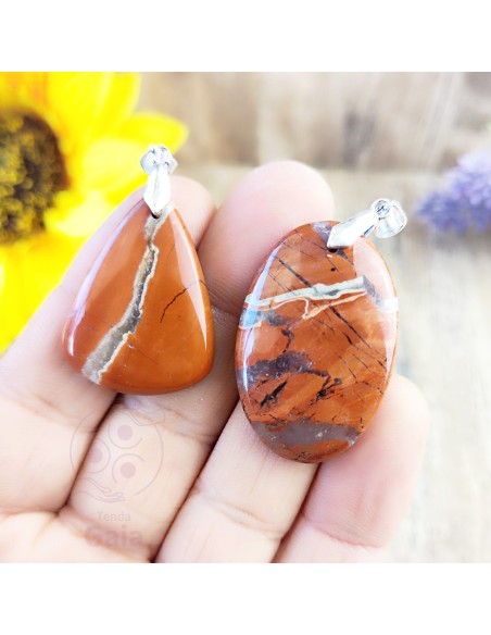 Pendente de jaspe vermelho plano forma livre em aço cristal natural
