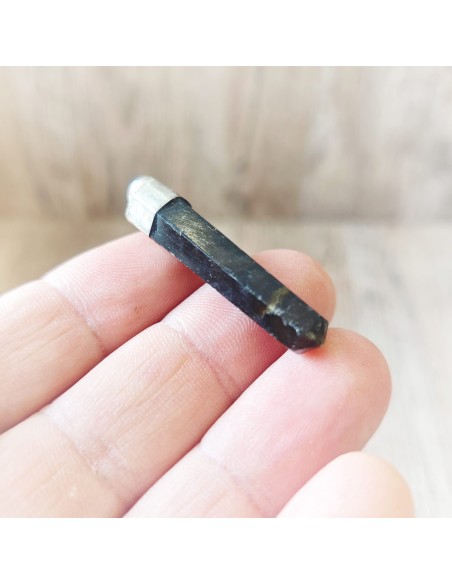 Pendente de labradorite em ponta aço cristal natural