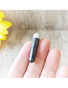 Pendente de labradorite em ponta para proteção energética, intuição ativa e expansão de consciência 2